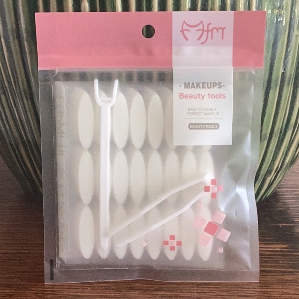 Eyelid Tape